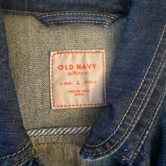 Women’s Old Navy Jean Jacket. - Picture 2 of 2
